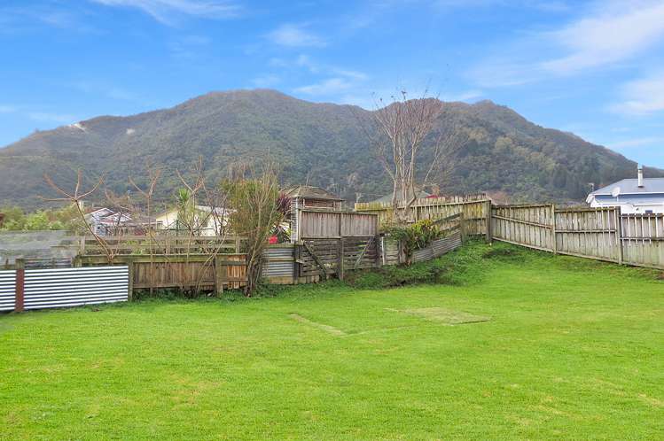 37 Ema Street Te Aroha_11