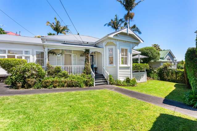 31 Shoal Bay Road Devonport_2