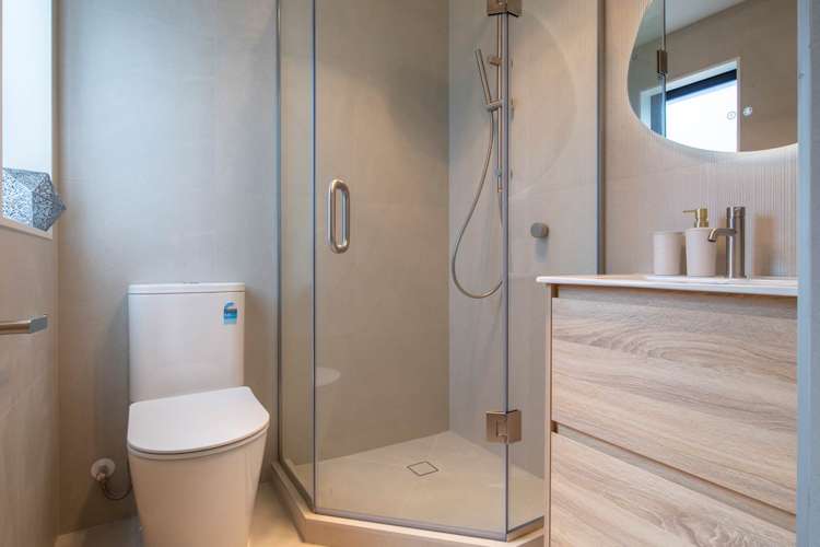 33e Saint Peters Street Northcote_14