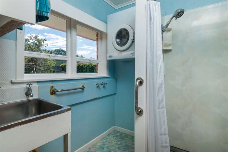 33 Cassino Street Bayswater_18