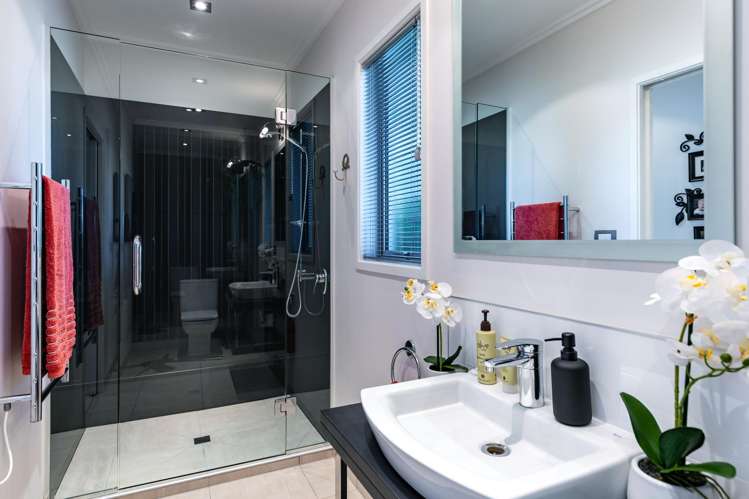 8 Covent Gardens Springlands_18