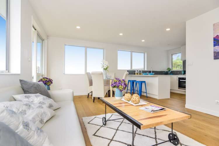 32 Ngahere Views Orewa_20