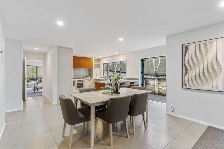 10 Margaret Henry Crescent Oteha_7