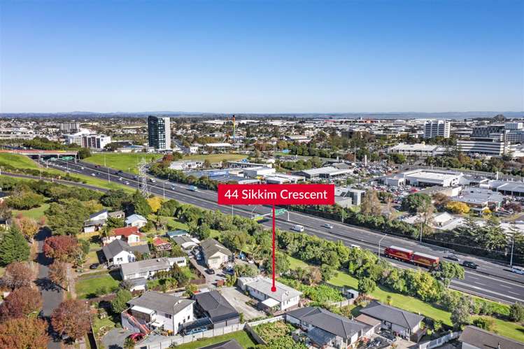 44 Sikkim Crescent Clover Park_3