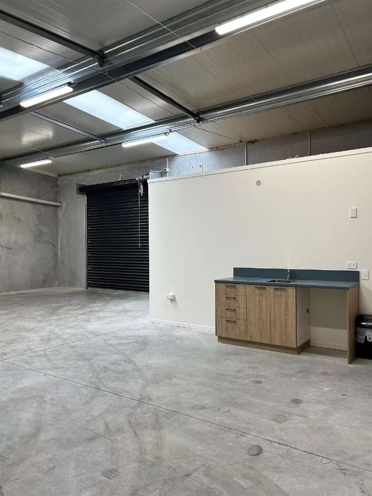 Unit 30, 3 Factory Drive Rolleston_3