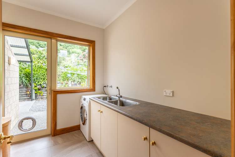 545 Hill Street South Hope_24