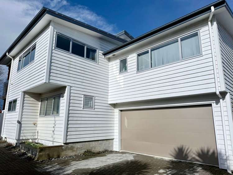 10 Glenfield Road_0