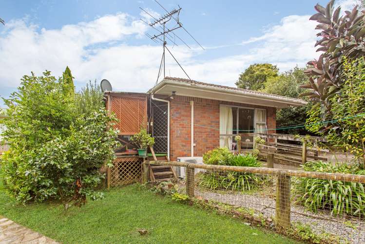 8 Boys Place Pakuranga Heights_14