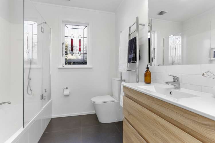 1471 Great North Road Waterview_11