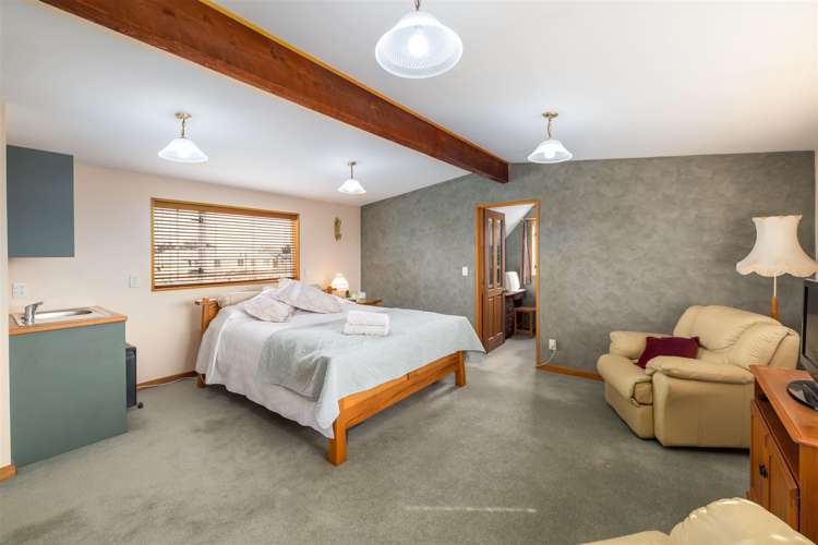 185 Cavendish Road Casebrook_15