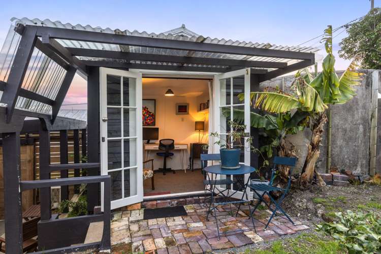 Address withheld Leigh_24