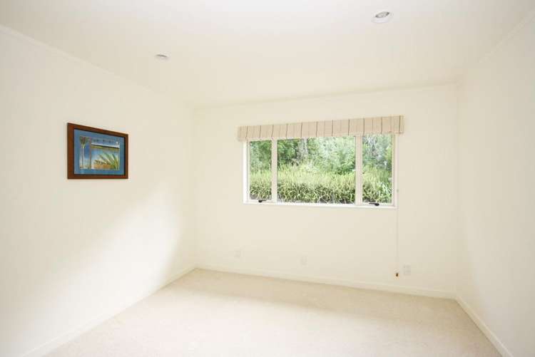 2c The Esplanade Tairua_20