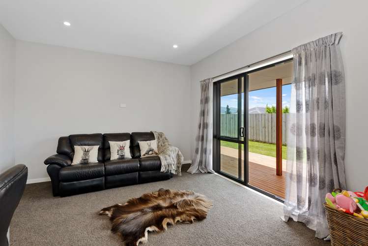 11 Princes Street Waikari_11