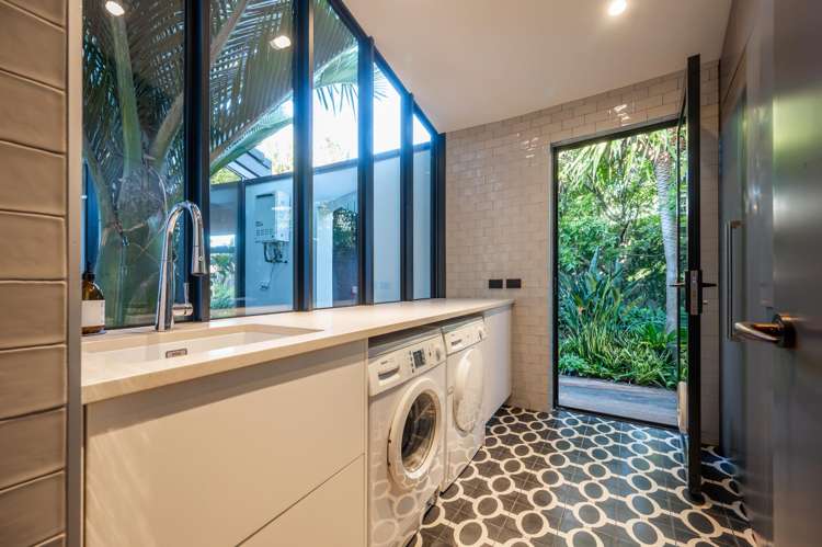 1 Tiri Road Takapuna_20