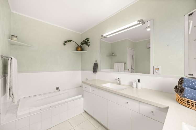 9 Tyrian Close Half Moon Bay_22