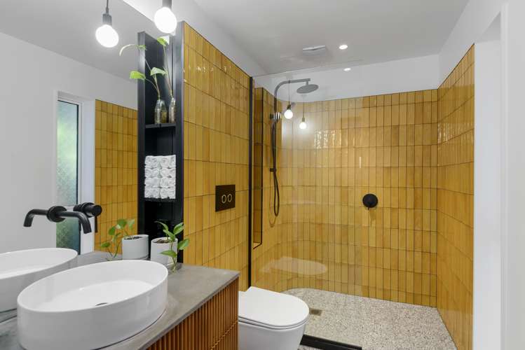 237 Waimea Terrace Beckenham_16