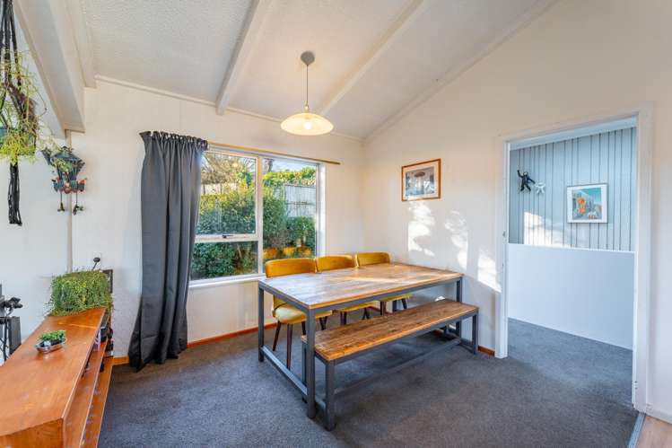 44 Barnes Street Glenwood_7
