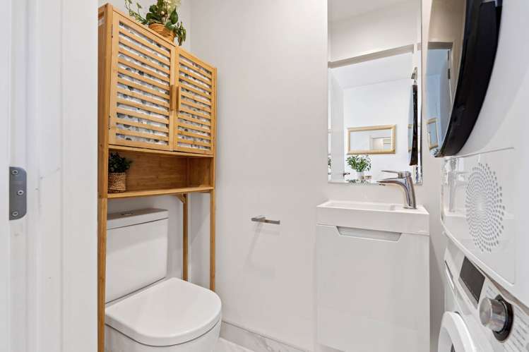 5/26 Springvale Drive Albany_17