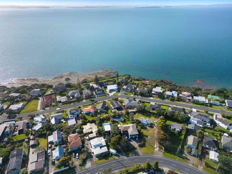 1358 Whangaparaoa Road Army Bay_16