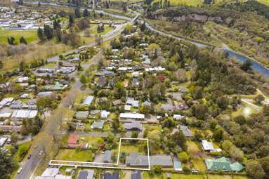 2/117 Taupahi Road_2