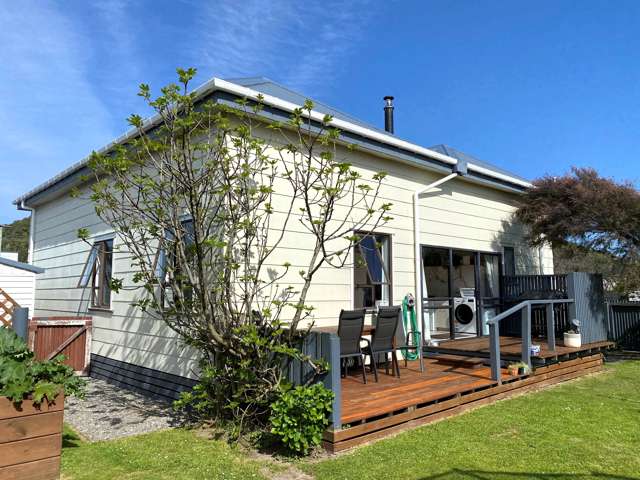 28 Tasman Street Greymouth_1