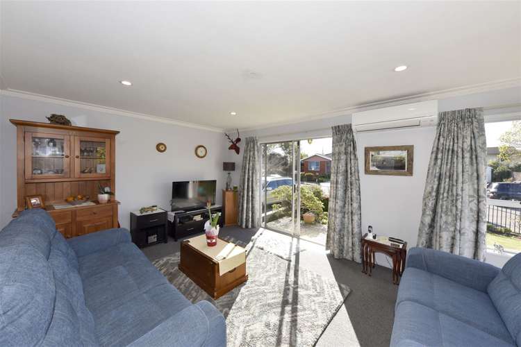 2a Mallett Place Halswell_5