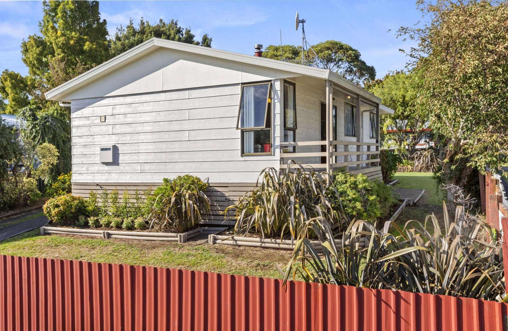 41 Hibiscus Avenue Hamilton Lake_0