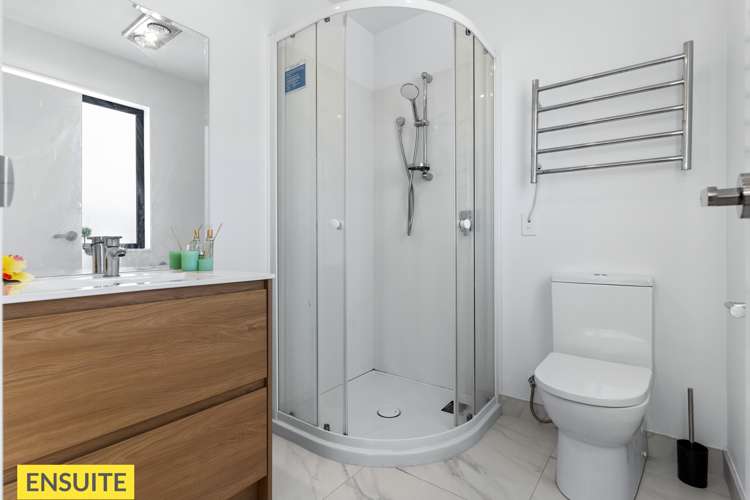 17 Aumarire Lane Favona_8