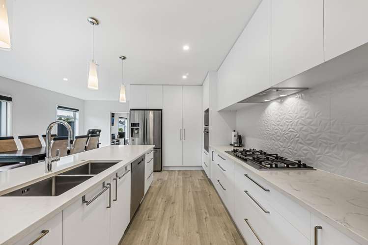 7 John Fair Drive Wainui_5