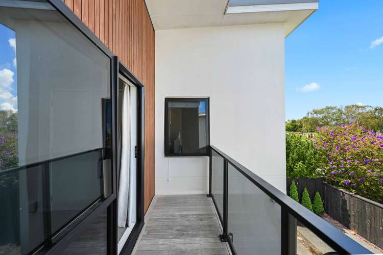 10/13 Beale Street Hamilton East_8