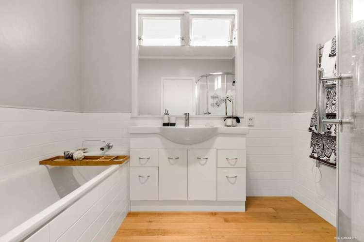 47 Bradbury Road Botany Downs_20