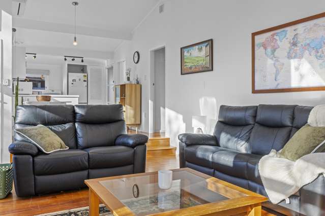 25A Kereru Street Two Mile Bay_4