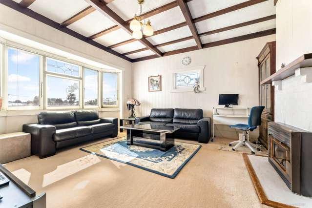 10 Louvain Avenue Mount Roskill_2