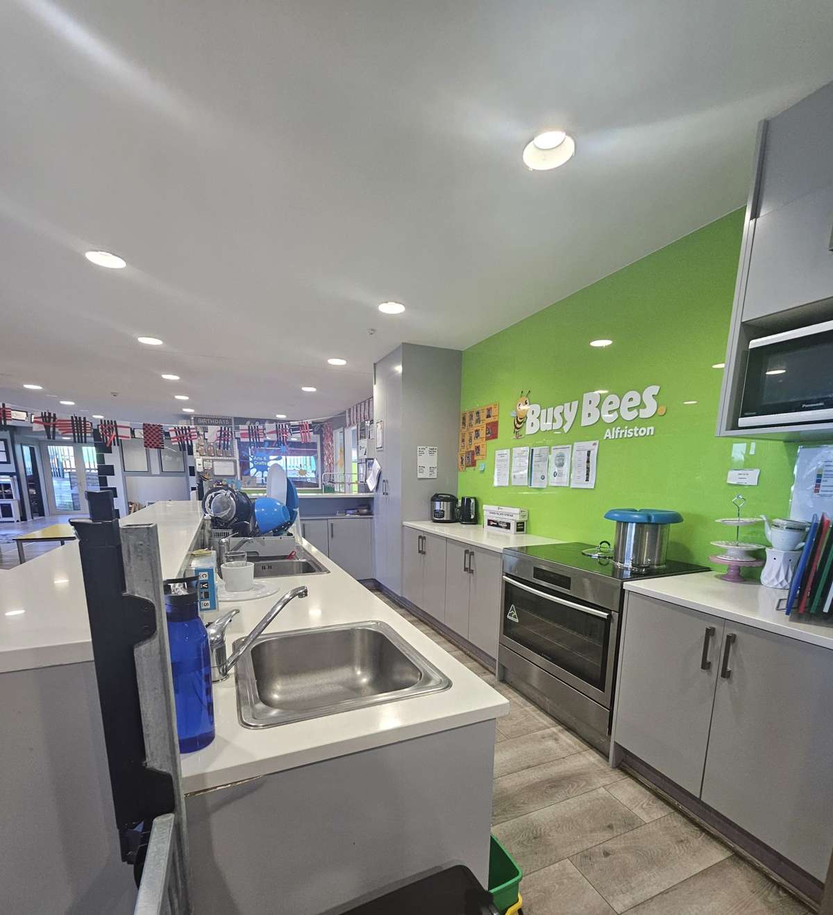 52 Alfriston Road_3