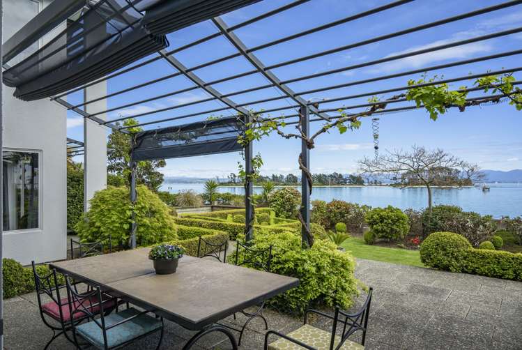 2 Victoria Road Stepneyville_11