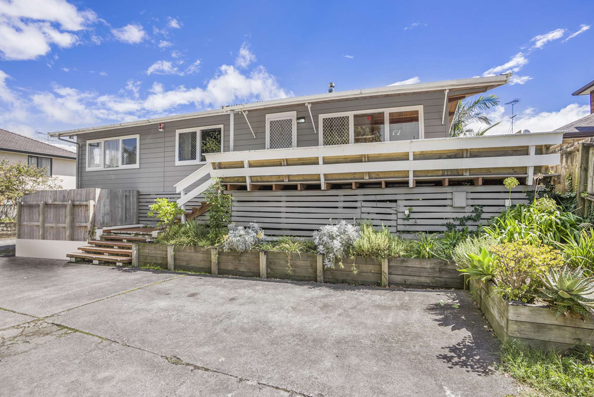 117 Gossamer Drive Pakuranga Heights_0