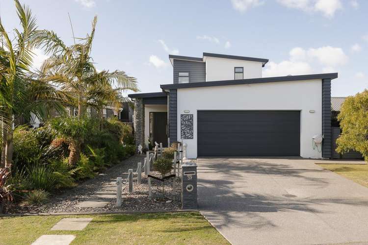 37 Coast Boulevard_0