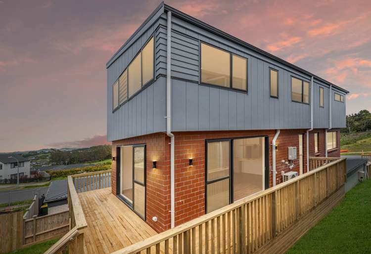 46 Celestial Crescent Orewa_10