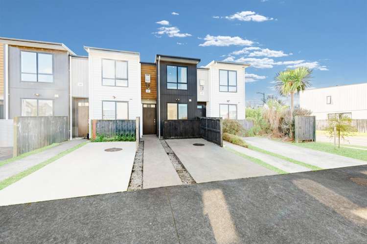 27 Walsh Road Papakura_13