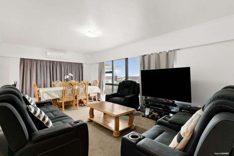 102 Bradbury Road Botany Downs_6