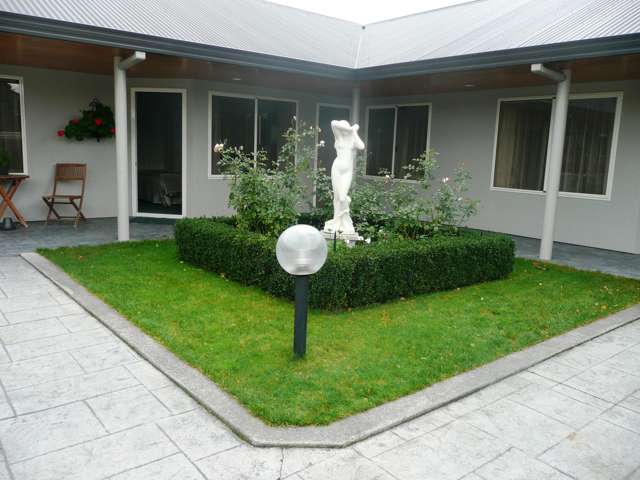 197 High Street Dannevirke_4