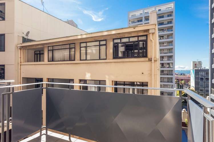 2h/50 Eden Crescent Auckland Central_5