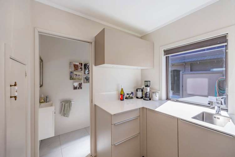 2/10 Ngaio Street Takapuna_9