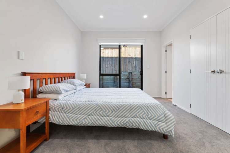4 Koromeke Street Flat Bush_16
