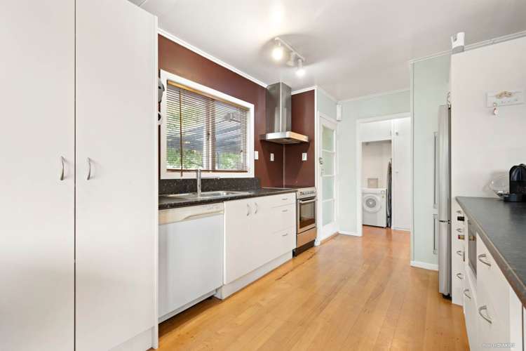 32 Smythe Road Henderson_11