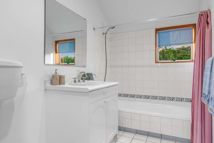 2/43 Cashmere View Street Somerfield_13