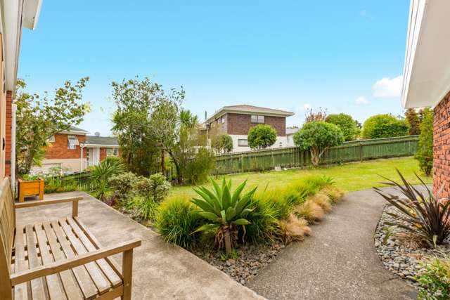 33 Marydale Drive Mount Roskill_4