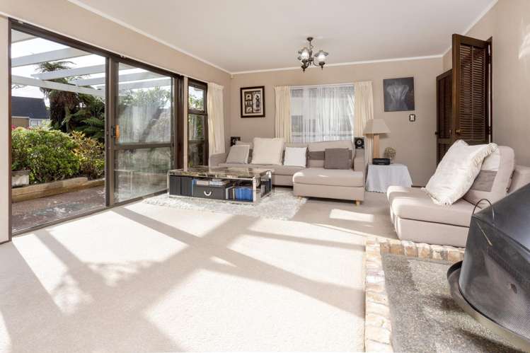 134 Chelsea View Drive_4