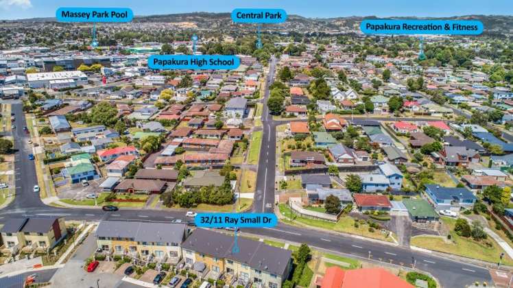 32/11 Ray Small Drive Papakura_13