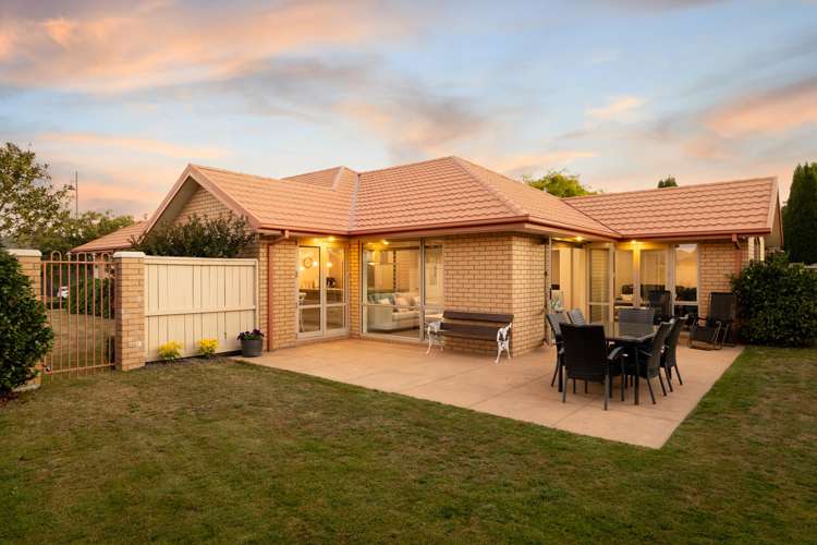 2 Cyclamen Place Aidanfield_1